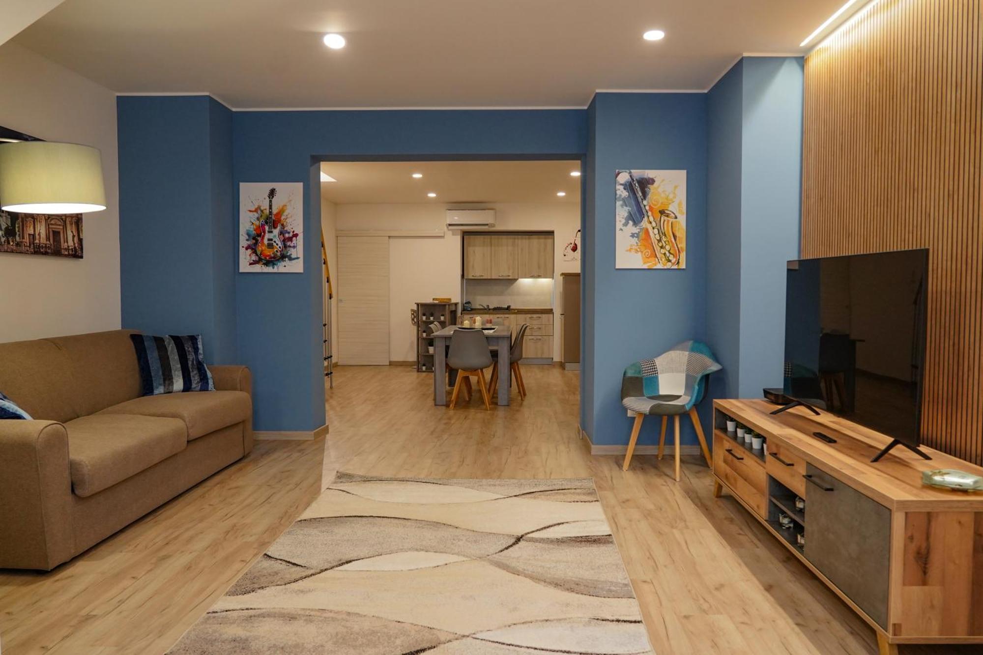 R-home Crispi Apartment Catania