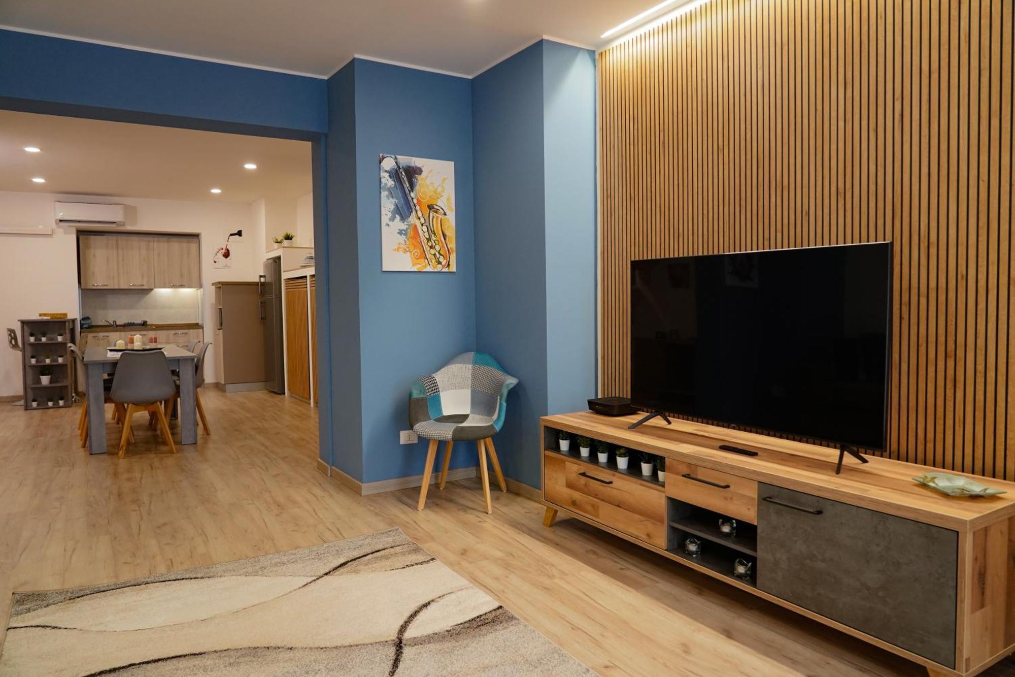 R-home Crispi Apartment