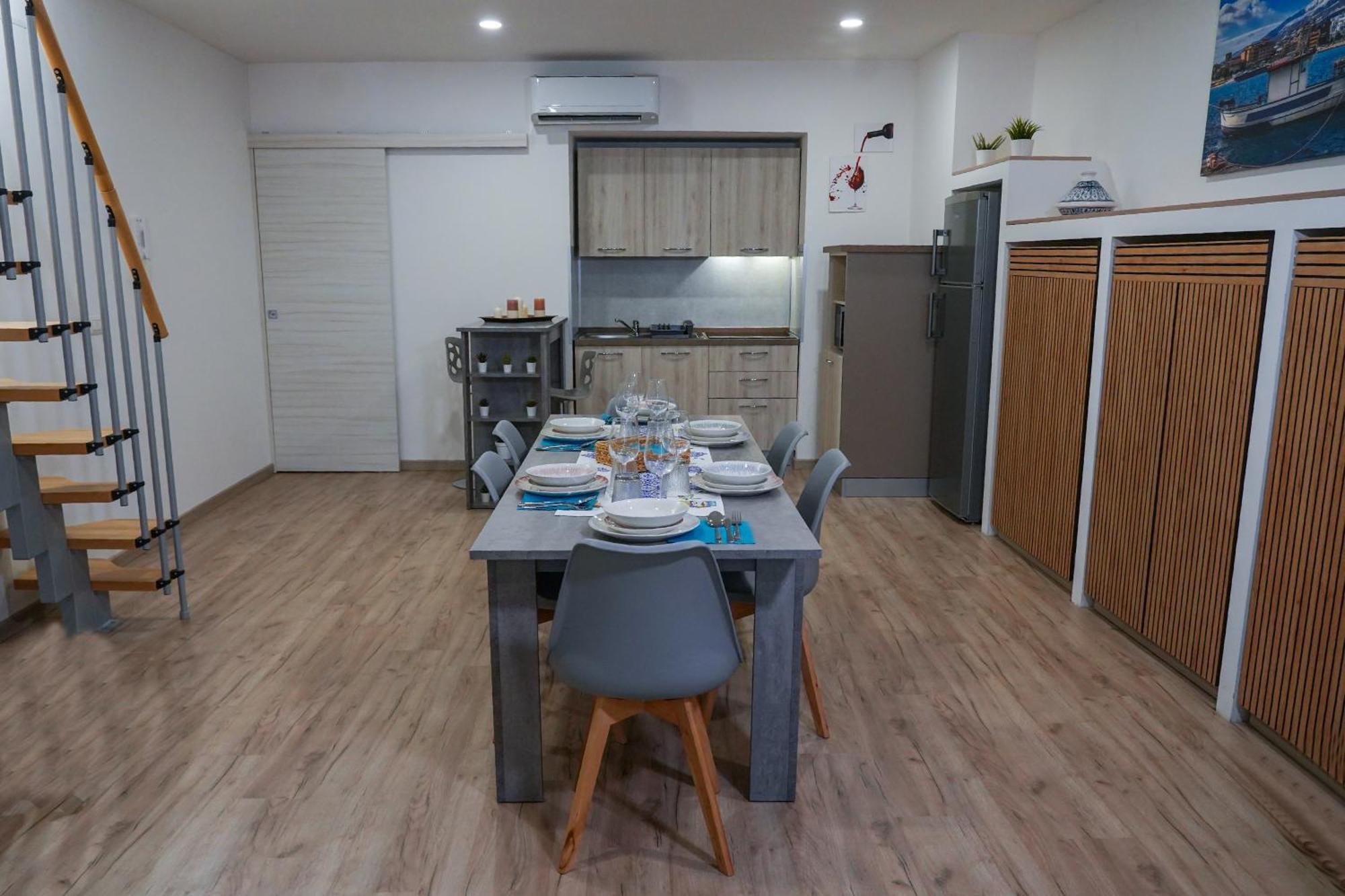 Apartment R-home Crispi Catania